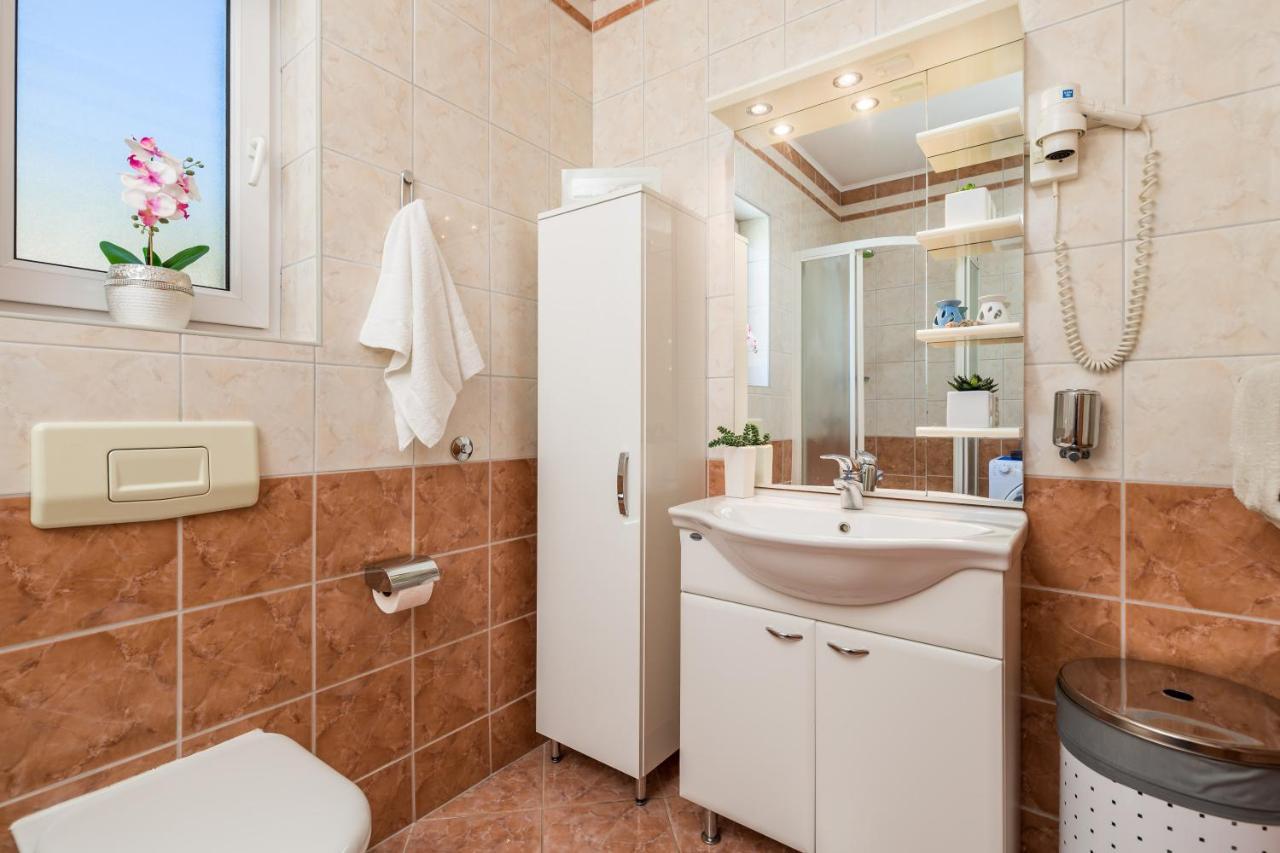 أوباتيا Light Summer Apartment With A Swimming Pool المظهر الخارجي الصورة